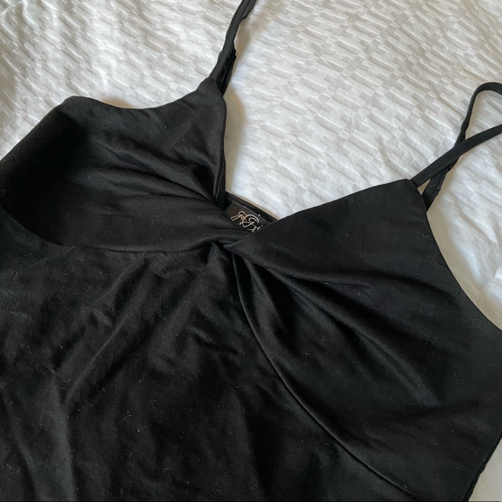 Women’s twist tank